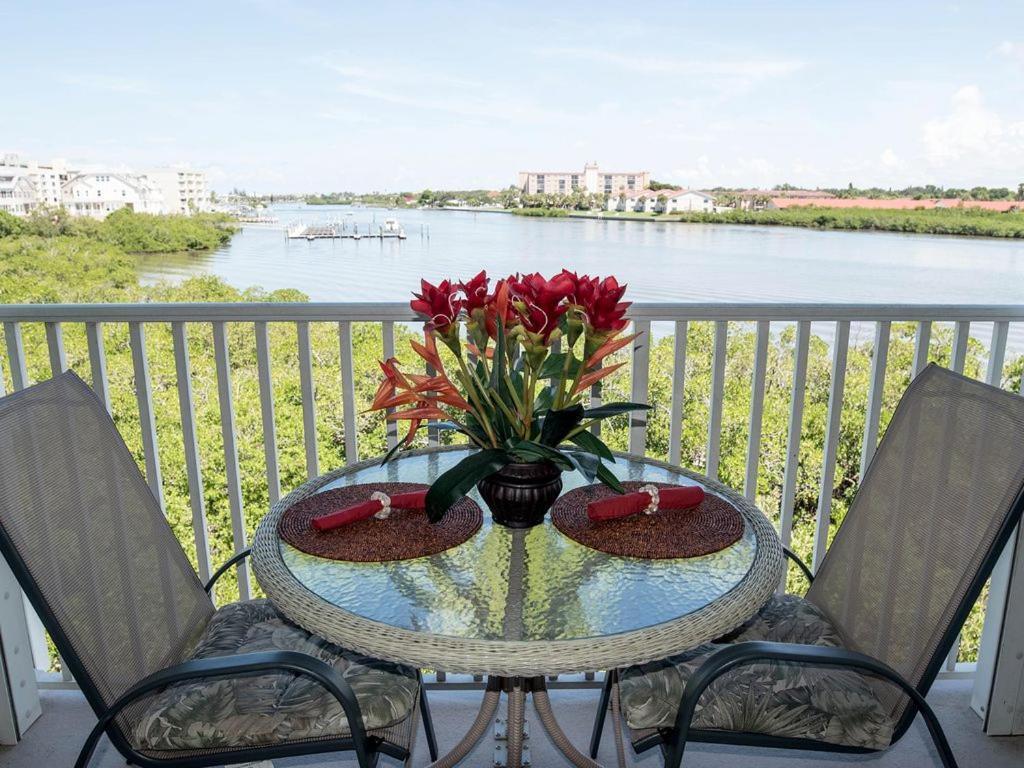Gulf Retreat 2: Magnificent Water Views, Steps To Beach, None Cleaner, None Nicer! Clearwater Beach Dış mekan fotoğraf