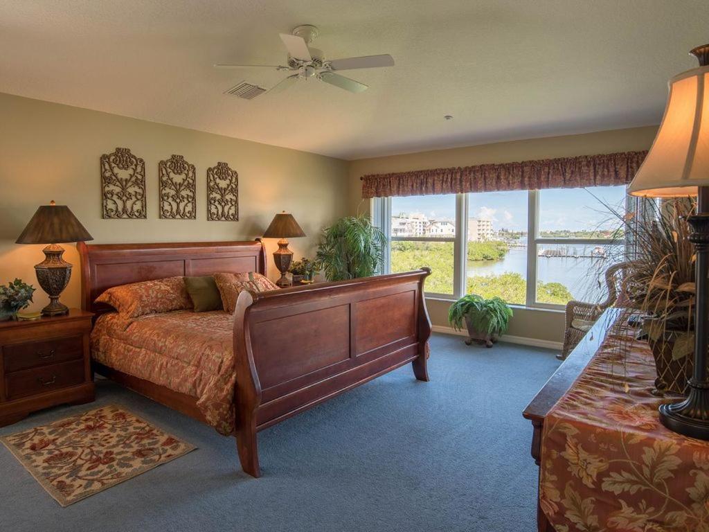 Gulf Retreat 2: Magnificent Water Views, Steps To Beach, None Cleaner, None Nicer! Clearwater Beach Dış mekan fotoğraf