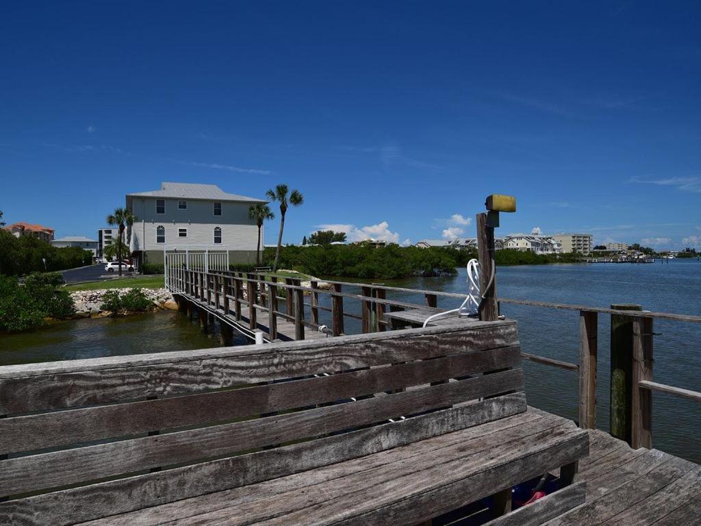Gulf Retreat 2: Magnificent Water Views, Steps To Beach, None Cleaner, None Nicer! Clearwater Beach Dış mekan fotoğraf